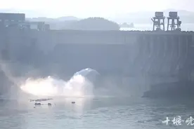 今年首次！丹江口大坝开闸放水！还有一个重要提醒图片