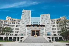 四川新建了一所投资16亿的高校，占地面积817亩，就在绵阳图片