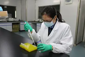 “初情莫重于检验”——记女法医的执著人生图片