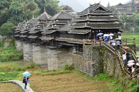 重庆酉阳，广西柳州，黄杨扁担这首民歌，把两个地方联系在了一起图片
