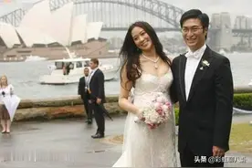徐子淇昔日办婚礼超开心，无视伴娘仰望李家诚，亲李兆基很自然图片