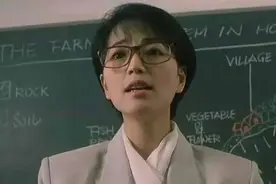 苑琼丹出道时曾被人批演技差，感情坎坷，却让玻璃大王一见钟情图片
