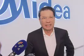 传美的创始人何享健遭挟持，儿子游到河对岸报警！警方已抓获5人！何享健财富1800亿，位居富豪榜第四图片