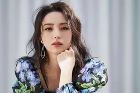 高云翔带女儿现身董璇亲子餐厅，剃寸头似老十岁被误认是餐厅经理图片