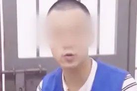 男子偷偷卖掉前女友的宠物狗，被其现男友堵住，死活不承认被刺伤视频封面