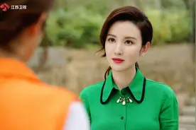 “多面女神”张萌：身份转换间，享受忙碌的快乐图片