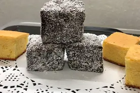 普通蛋糕华丽变身莱明顿蛋糕，原来这么简单，高端大气，绵软细腻图片
