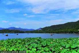 9月、10月特价机票来啦！从北京出发，最低只要160元！图片