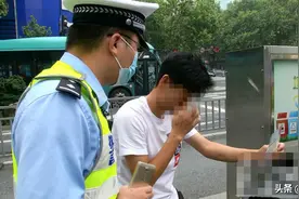 江苏南京：一周多少人因未戴头盔被罚？来看交警的数据图片