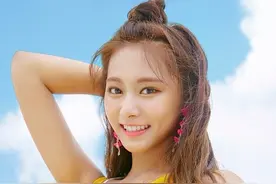 JYP TWICE成员周子瑜图片