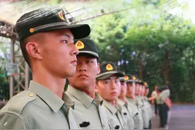 亮剑！一组关键词见证国防科技大学新生的成长蜕变图片