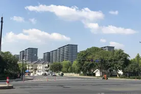 投资客翻车！现房价值暴涨50万，“接盘侠”不买账图片