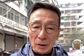 63岁退休大爷拍短视频，粉丝高达167万，学会3个技巧很重要图片