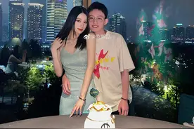 已获最高认可？范志毅爱女为男友庆生 奶奶亲自出席气氛佳图片