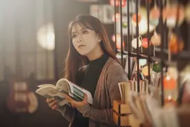 小说：奇怪少年骑马上街，偶遇现代版伯乐？这马三千万？图片