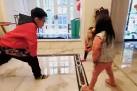 杨阳洋带双胞胎妹妹练体操，耐心有担当，表白爸妈惹哭杨威杨云图片