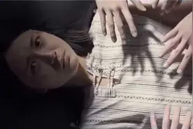 《叔叔》：哑巴孤女瘫痪在床，见证了人间最大的伪善和丑恶图片