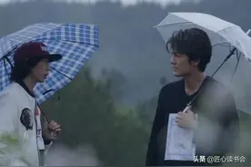 吴克群探访庞麦郎老家：家徒四壁暗淡无光，赚的钱全做了音乐图片