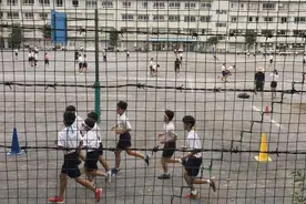 我花300块买来增高的营养液，却导致娃出现“早熟”图片