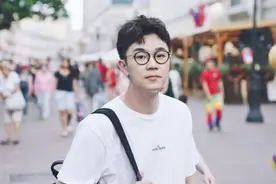 大鹏：如果那时谁给我一个拥抱，我会一辈子对他好图片