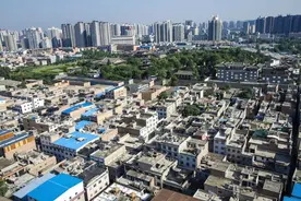 西安南郊最大城中村，自带商场影城，成为著名的“网红村”图片