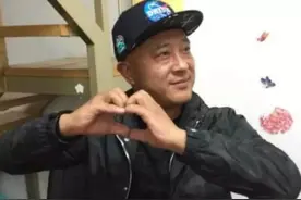 “赵四”S女粉丝微信内容公开，承受力小的勿看，太辣眼睛图片
