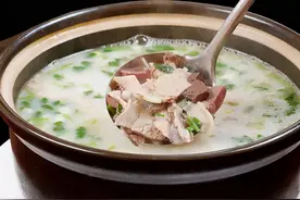 炖羊肉可别想得多么复杂！只需2种香料，羊肉不膻也不腥，真香图片