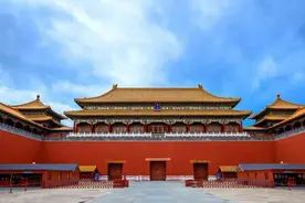 满清灭亡后，宫里格格都嫁给了谁？这几位大明星均是皇室子孙图片