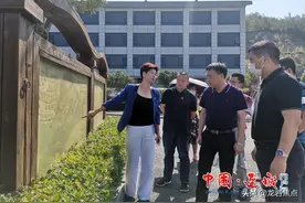 省文旅厅资源开发处处长林宇一行来莲调研图片