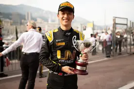 成为一名F1车手，要花掉一个亿？图片