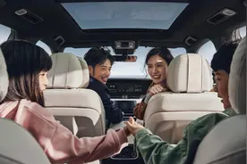 三胎家庭只能选MPV？不，还有这5款SUV值得一看，空间大配置足图片