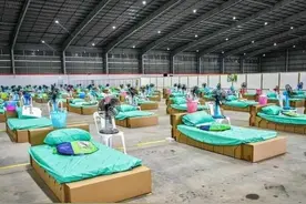 泰国继野战医院“性爱门”事件后，政府将方舱医院实行男女分治图片