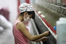 为了分房子假怀孕，耿直父亲坚守原则，不惜断绝父女关系图片