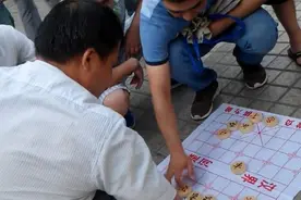 关于谁是中国象棋最好的一位的问题，棋友们说出了自己的偶像图片