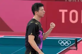 马龙第3局意外输球，有谁留意，樊振东王皓消失，这就是冠军态度图片