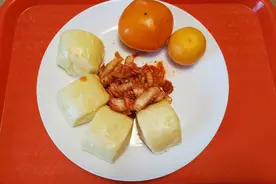 只需十五分钟：蒸蛋奶馒头，煮年糕鸡蛋酒酿，做一份温暖的早餐图片