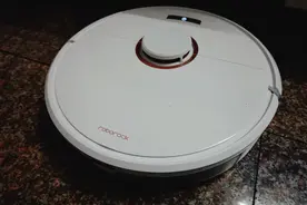 你需要什么样的扫地机器人？石头 T7 评测图片
