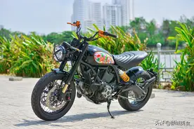 骑上我心爱的小摩托：小资女骑士的最爱杜卡迪Scrambler图片