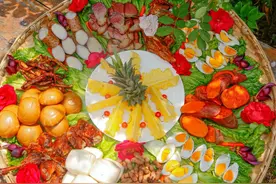 有福利！苟坝红军食堂的“簸箕宴”你吃过没？去一次就被圈粉了~图片