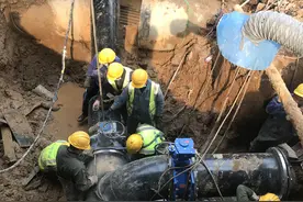 奋战38个小时，碰通22处管道 洛阳北控水务集团全力配合王城大道建设保障居民用水图片