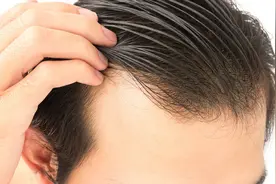 人过中年，有个健康标志：2处“毛发”旺盛，占了的偷着乐吧图片