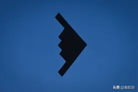 B-2隐身轰炸机30年的革新历程图片