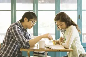 如何看透人的心理？这五个细节最容易暴露一个人的想法图片