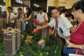买房离地铁站多远合适？住过“地铁房”的人，说出答案图片