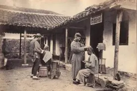 清朝时期，一律要留辫子，那么秃顶的人该怎么办呢？看完涨知识了图片