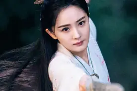 杨幂新剧预计Q4上线，与陈伟霆强强联合，颜值却被女二“吊打”图片