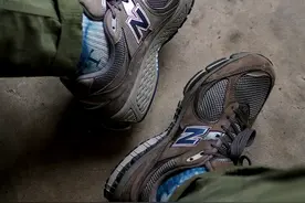 New Balance再推MR2002鞋，被誉为"跑鞋之王"图片