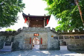 广东有个国宝级千年古寨，按照九宫八卦修建，寨里最多有72个姓氏图片