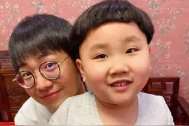 “老儿子大孙子”，重规矩的郭德纲也不例外，大儿子抠小儿子豪图片