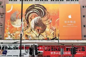 25岁登上福布斯，她靠画画年入100万美元，大奖拿到手软，太牛逼图片